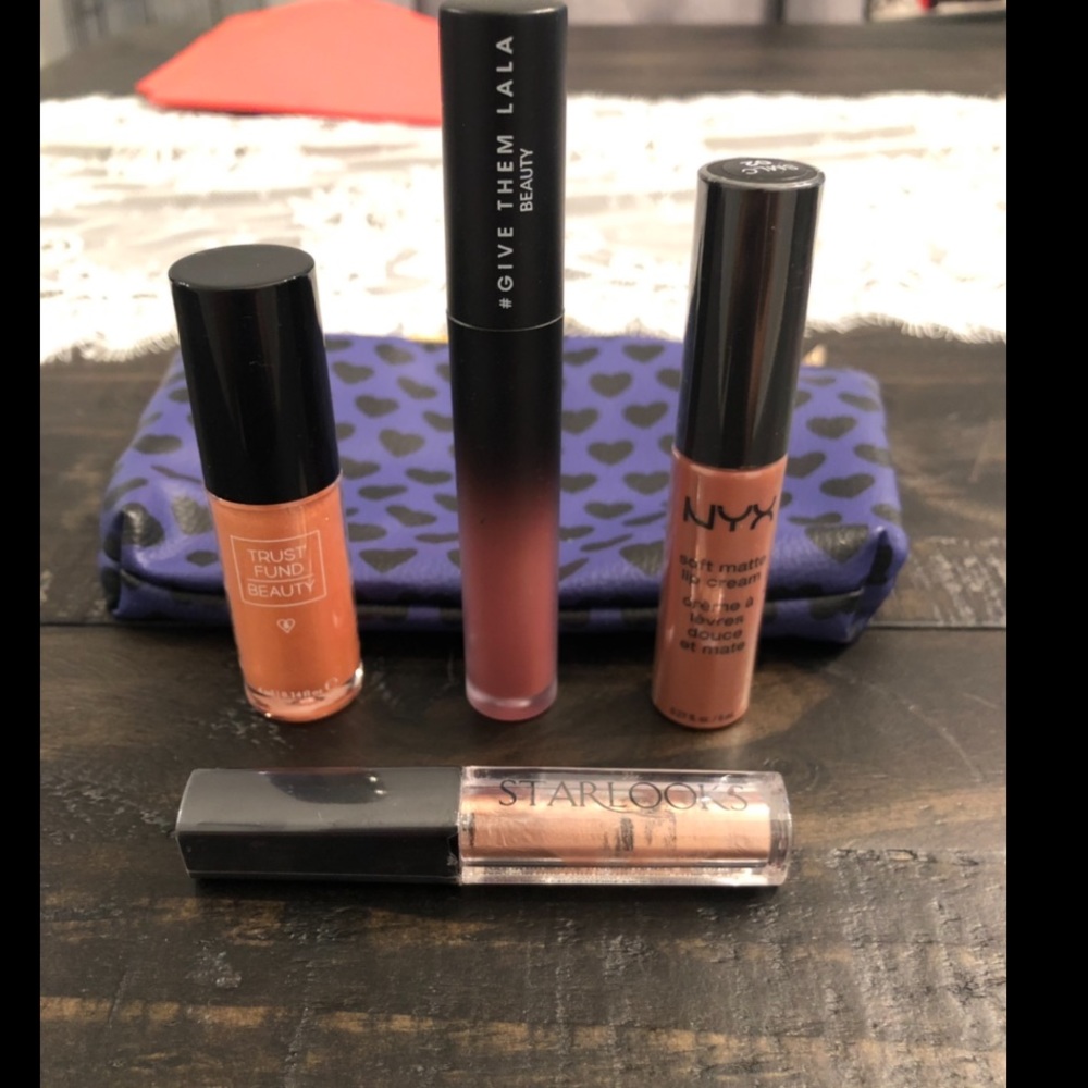 Bundle 🌟 NEW 🌟 Makeup and bag